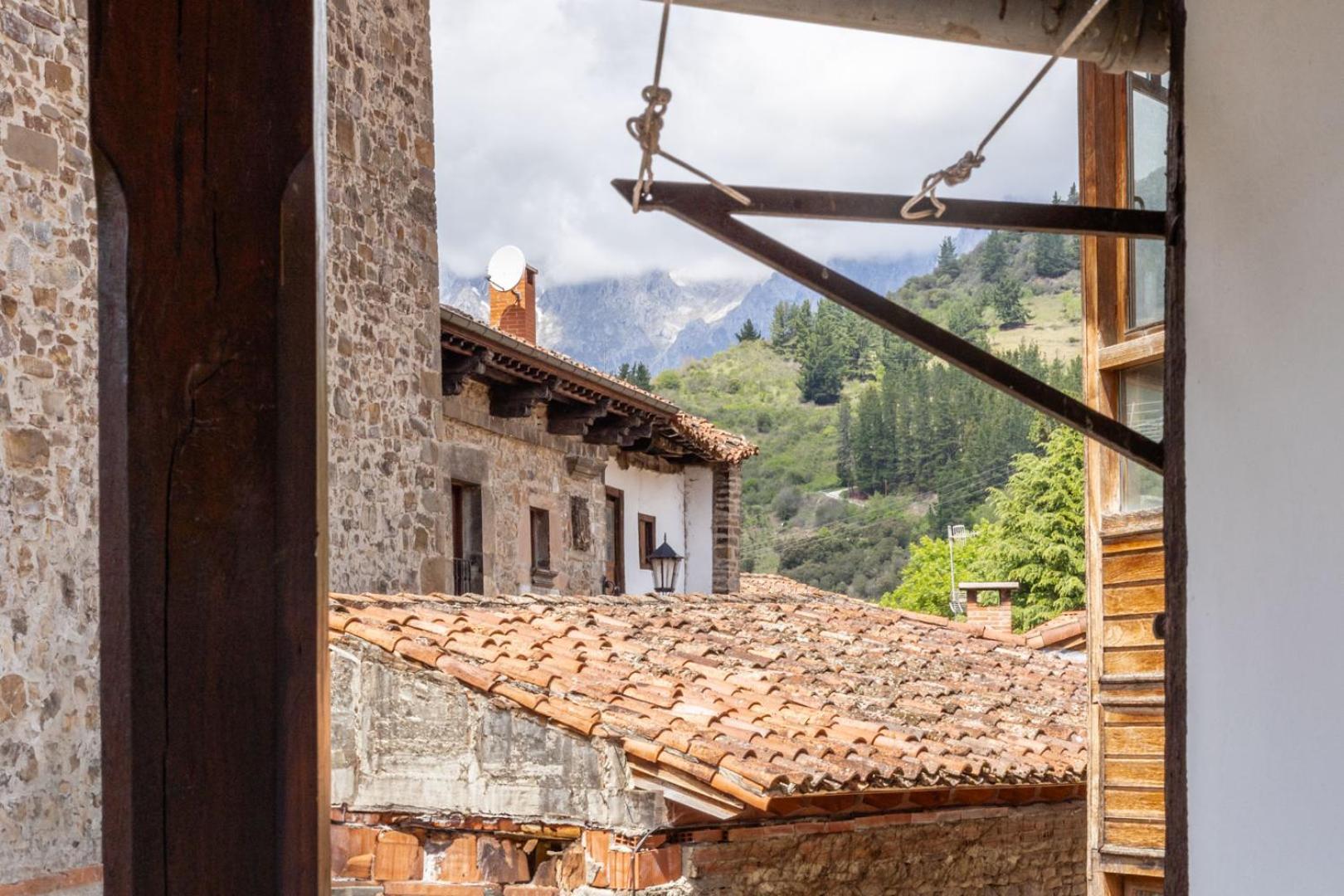 Vila Casa Raymonde Potes Exteriér fotografie